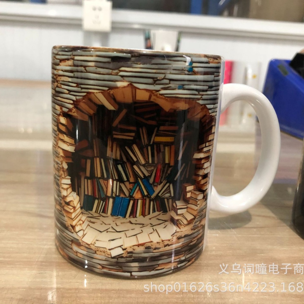 Gran capacidad de diseño del espacio creativo multiusos Taza de cerámica 3D Estantería Taza taza de agua