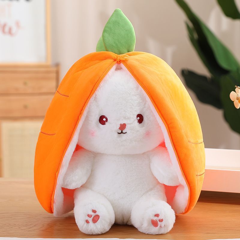 イチゴウサギ人形が小さなウサギのぬいぐるみ人形に変身 にんじん 誕生日プレゼント バレンタインデー枕|undefined