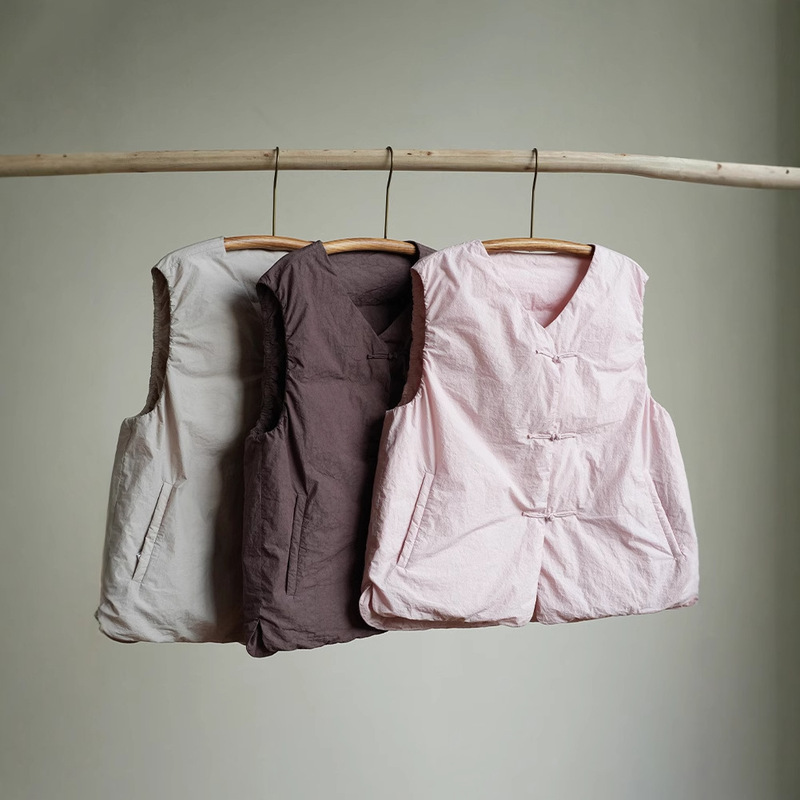 Down waistcoat vest long-staple cotton double-sided waistcoat multicolor 90 white duck down waistcoat for autumn and winter B1030