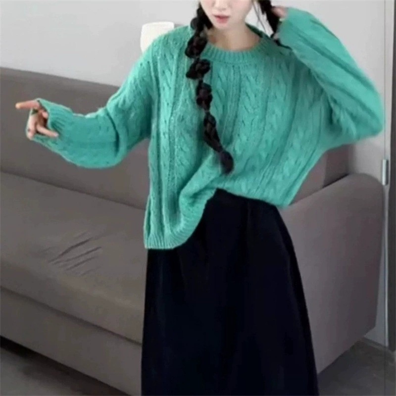 慵懒感绿色麻花毛衣女秋冬季2025新款韩系宽松针织衫套头上衣