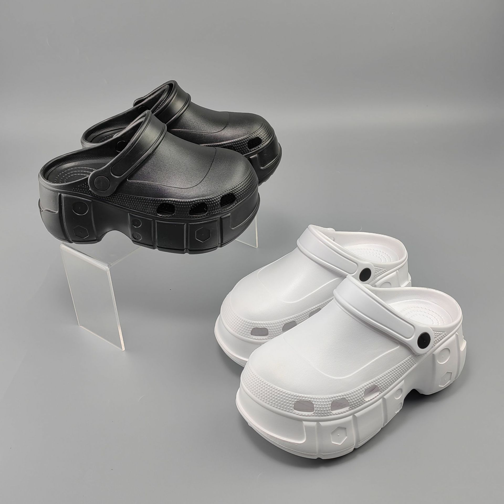 Wholesale Cross-Border Clogs for Men and Women, Ultra-Thick-Soled, Fashionable Height-Increasing 2026 Summer Outdoor Closed-Toe 10cm Sandals