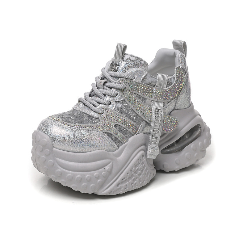 Giày sneaker nữ đế dày tăng chiều cao, mặt lưới đính đá rhinestone — Màu sắc rực rỡ bạc