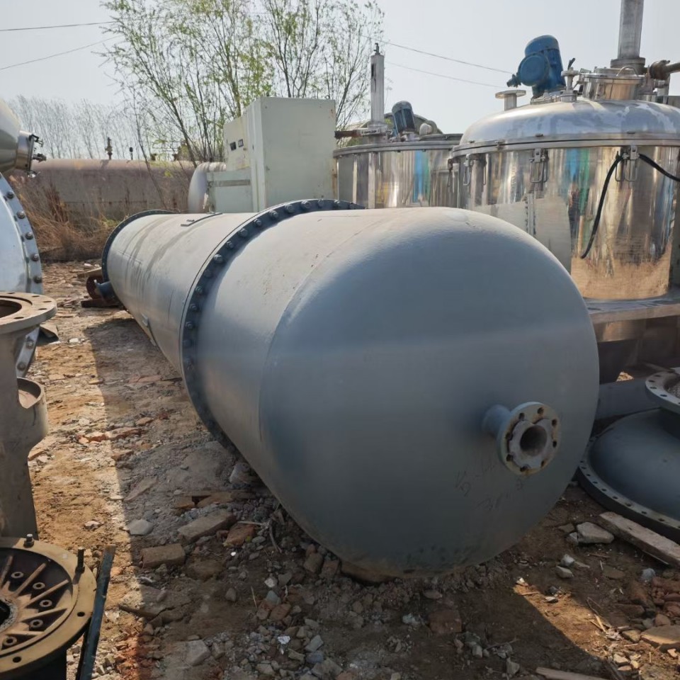 出售二手钛材冷凝器 多壳程冷凝器 10-300㎡ 列管式冷凝器多台