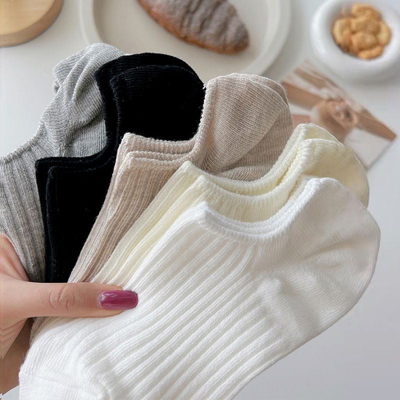 Women's Boat Socks Spring and Summer Shallow Mouth Low-side Lightweight Breathable Sweat-absorbent Ankle Socks Short Tube Solid Color Simple Soft and Comfortable