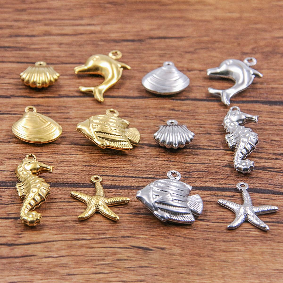 1 Piece Quantity 304 Stainless Steel Material 1 Piece 304 Stainless Steel 18K Gold Plated Starfish Dolphin Shell Polished Pendant DIY Jewelry Accessories