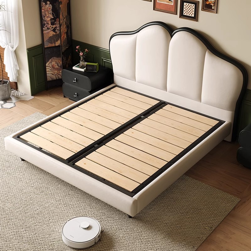 Cama de boda francesa retro cama mariposa moderna simple cama principal cama queen de alta gama atmósfera almacenamiento cama doble de cuero