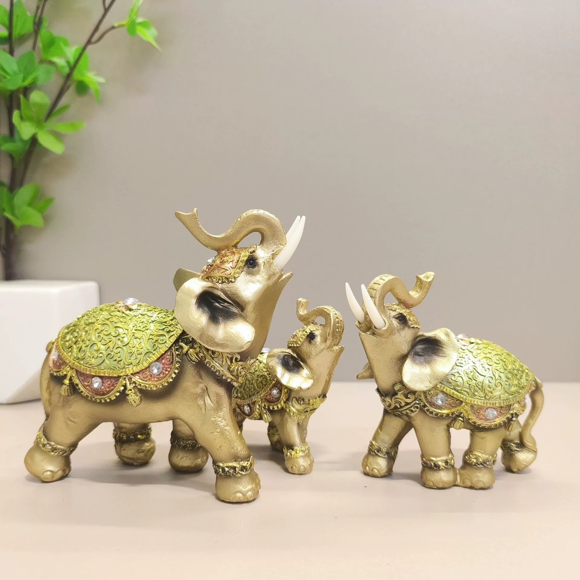 Золотой ретро-голубой узор, слон, изделия из смолы, украшение для дома, настольное украшение для гостиной, прихожей, офиса, трансграничные товары