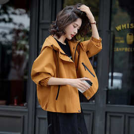 连帽冲锋衣外套女秋季2025新款宽松休闲小个子短款夹克上衣N25861