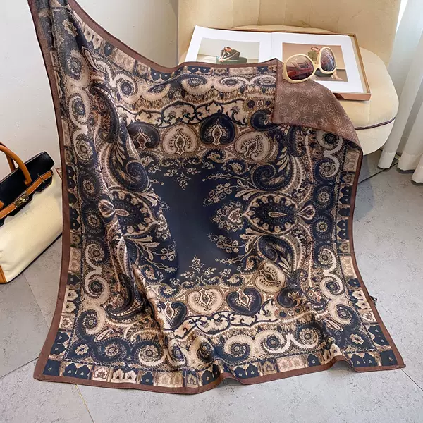 New Digital Print 90 Square Scarf with Silk and Wool Texture, Double-Sided Headscarf, Warm and Skin-Friendly Women's Decorative Scarf