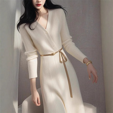 专柜撤柜秋冬季新款女神范温柔法式白色针织毛衣收腰连衣裙女4457