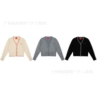 Женский кашемировый кардиган-жилет с вышивкой Queen Mother Saturn от Vivienne Westwood