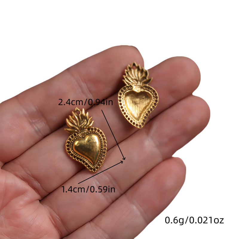 Transfronterizos 10 estilos de oro antiguo colorado colgante de aleación del corazón sagrado DIY encanto joyería accesorios metálicos