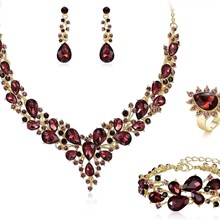 �F؛����ˮ�ˮ���朶��h���bŮʿ������������b���A���ļ���