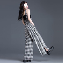 设计感背带裤2025年新款黑白棋盘格子阔腿裤女夏季薄款休闲连体裤