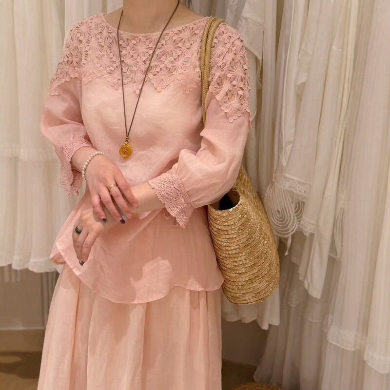 Heavy-Duty Style Ramie Lace Patchwork Goddess Mid-Length Sleeve Shirt T-Shirt for Women, Cotton and Linen Loose Hollow-Out Top Blouse Heavy-Duty Style Ramie Lace Patchwork Goddess Mid-Length Sleeve Shirt T-Shirt for Women, Cotton and Linen Loose Hollow-Out Top Blouse
