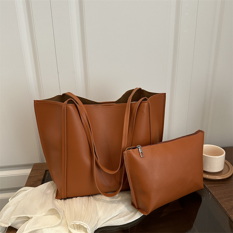 Europa y los Estados Unidos de la generalidad Retro Capacidad Casual Mujeres 2026 nueva moda simple simple de hombro bolsa