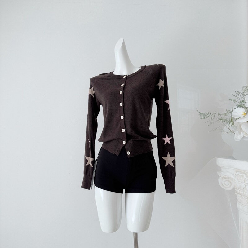 Casual style, color-blocked star-patterned, slim-fit, waist-cinching, versatile long-sleeved knit sweater for women