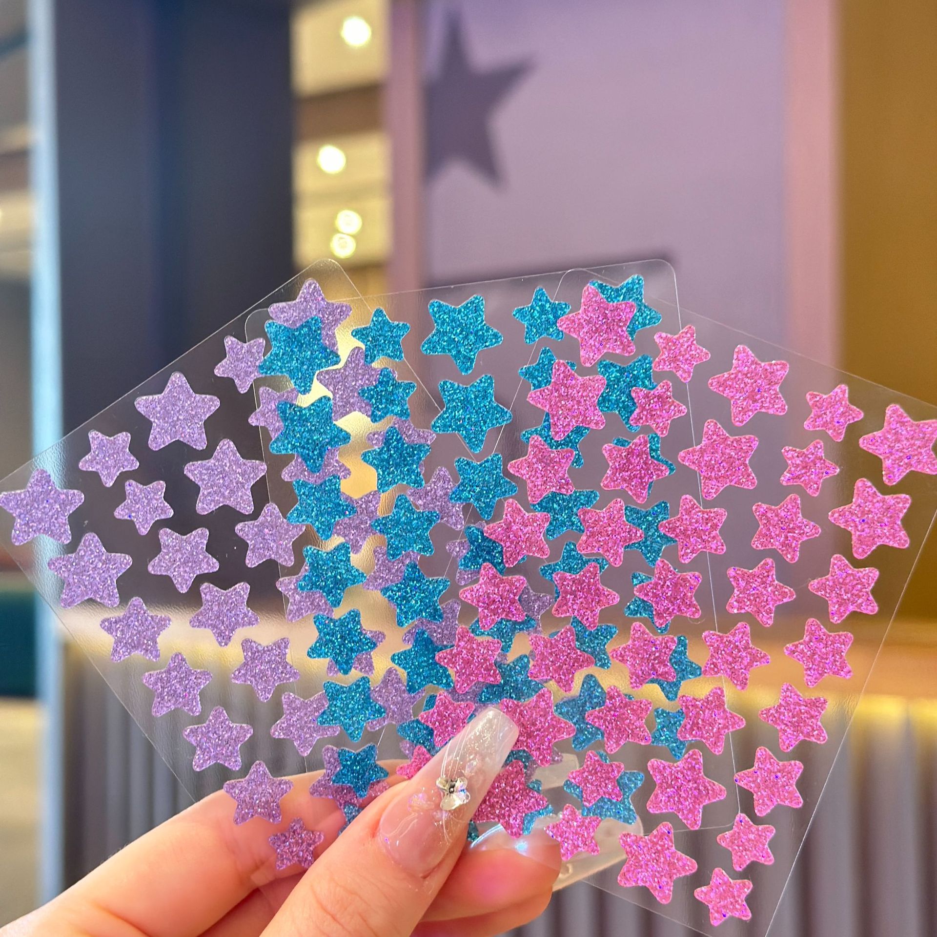 보라색 장미 빨간색 파란색 녹색(중간 보라색 색상 상자)