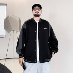 ファッションブランドの大きいサイズのメンズ野球服はコートをつなぎ合わせます。