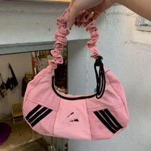 A��2026녶������Ҹ�°��¿�Ů���μ�С������������Ů���\�Ӱ�