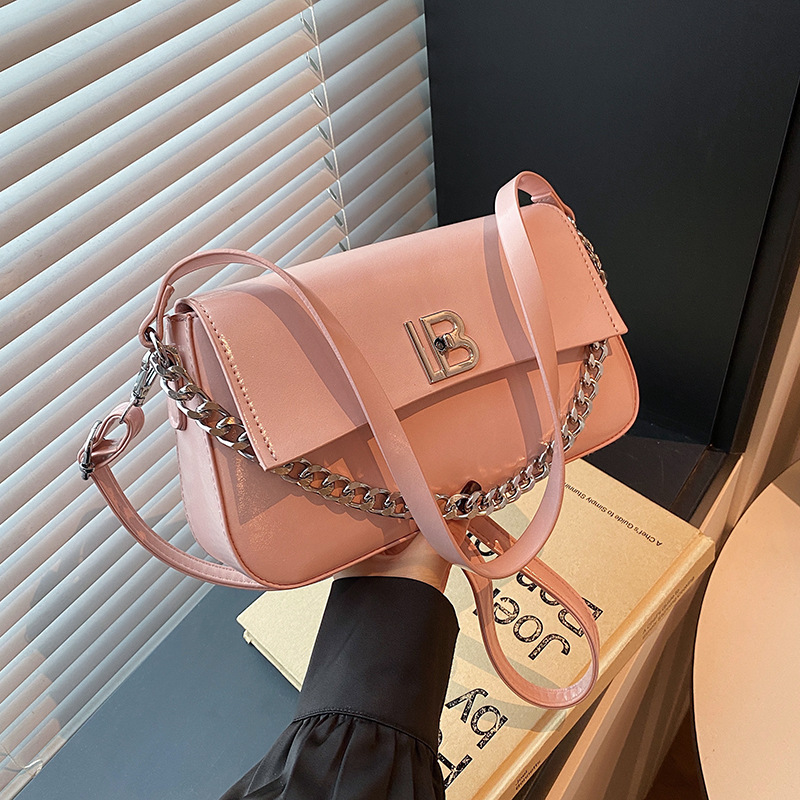 Bolso de axila de moda transfronteriza para mujer 2025 nuevo estilo de alta gama bolso de viaje simple bolso de mensajero de hombro salvaje al por mayor