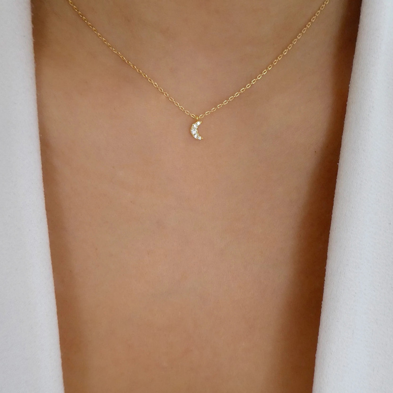 simple moon pendant necklace fashion alloy necklace sweater chain
