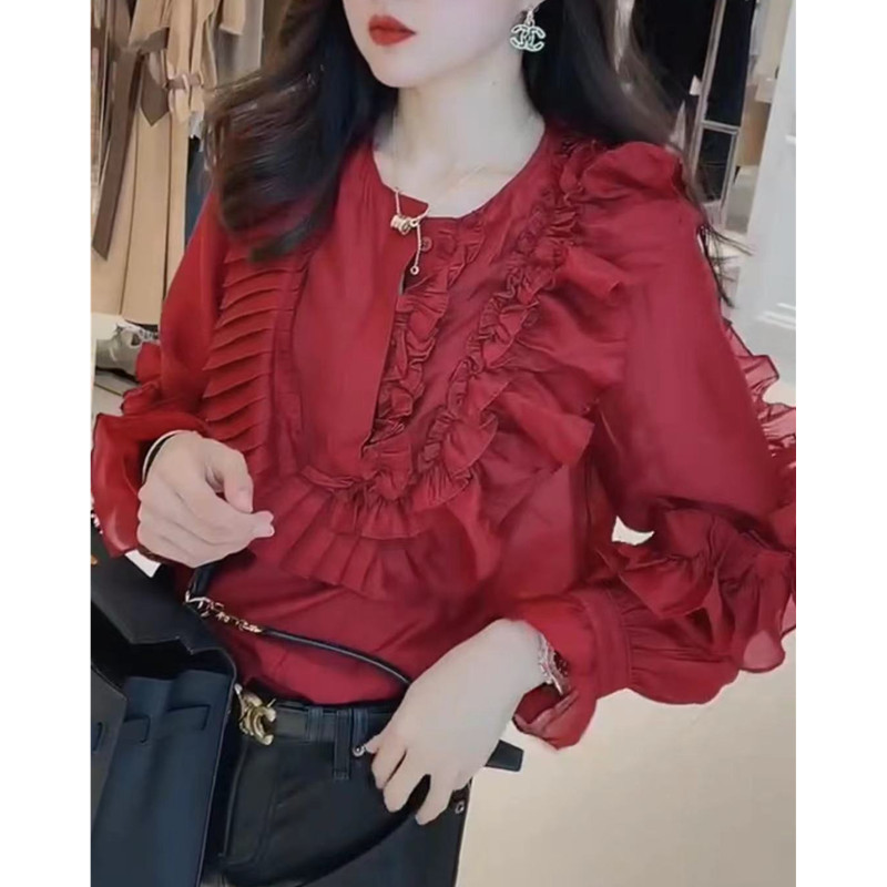 9857 Daai Mei Yiyuan 2025 Autumn New Round Neck Pleated Ruffle Long Sleeve Women's Shirt Red Blouse_ecoleips.com