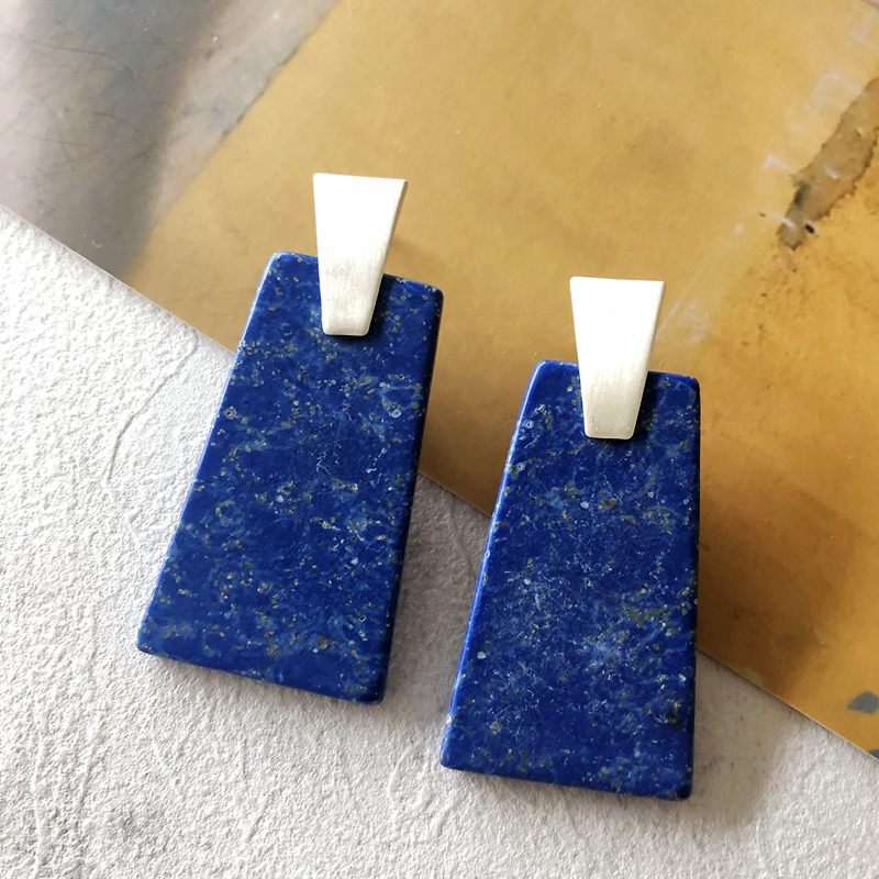 Nihaojewelry Vintage Lapis Lazuli Carved Pattern Earrings Brooch Wholesale Jewelry display picture 13