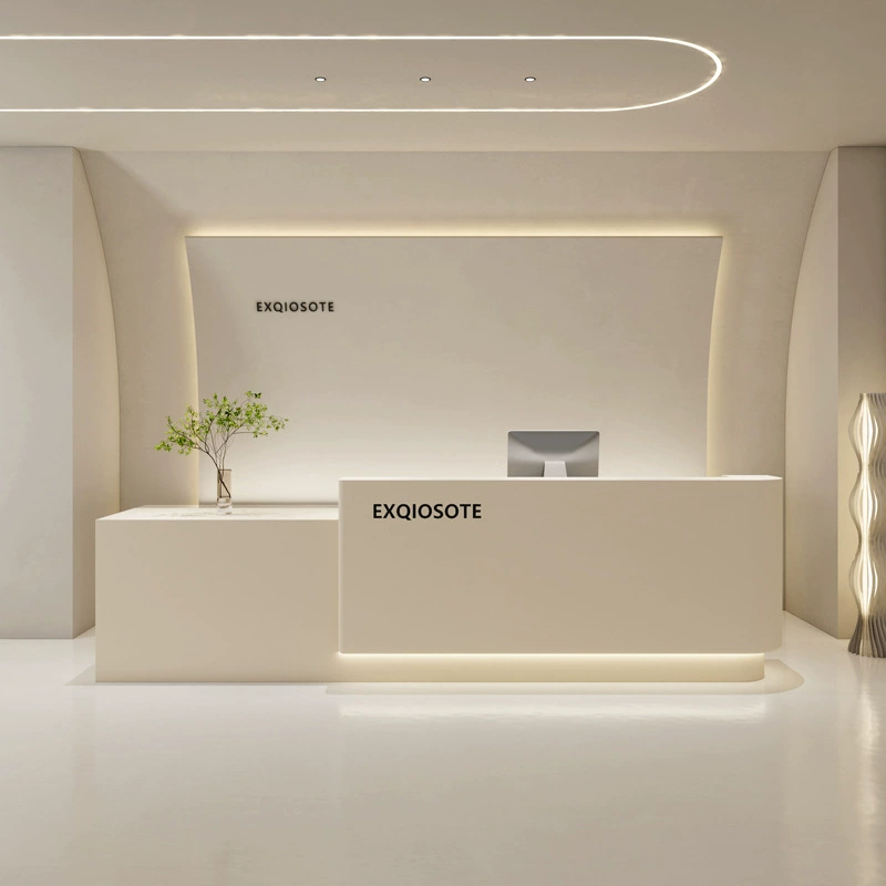 Изогнутая кремовая стойка-ресепшн, стильная касса, стойка администратора для магазина женской одежды, бизнес-центра, салона красоты