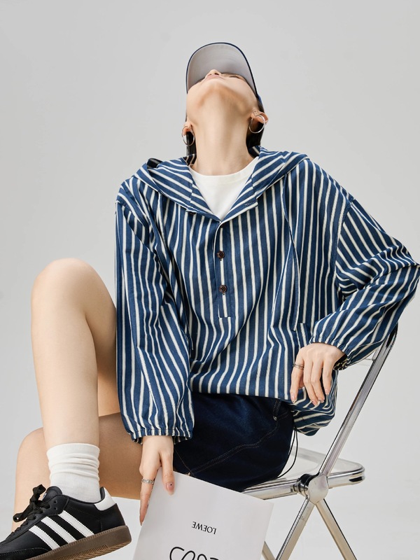 早秋季巨好看的复古撞色格子条纹下摆抽绳长袖连帽外套女2025新款|undefined