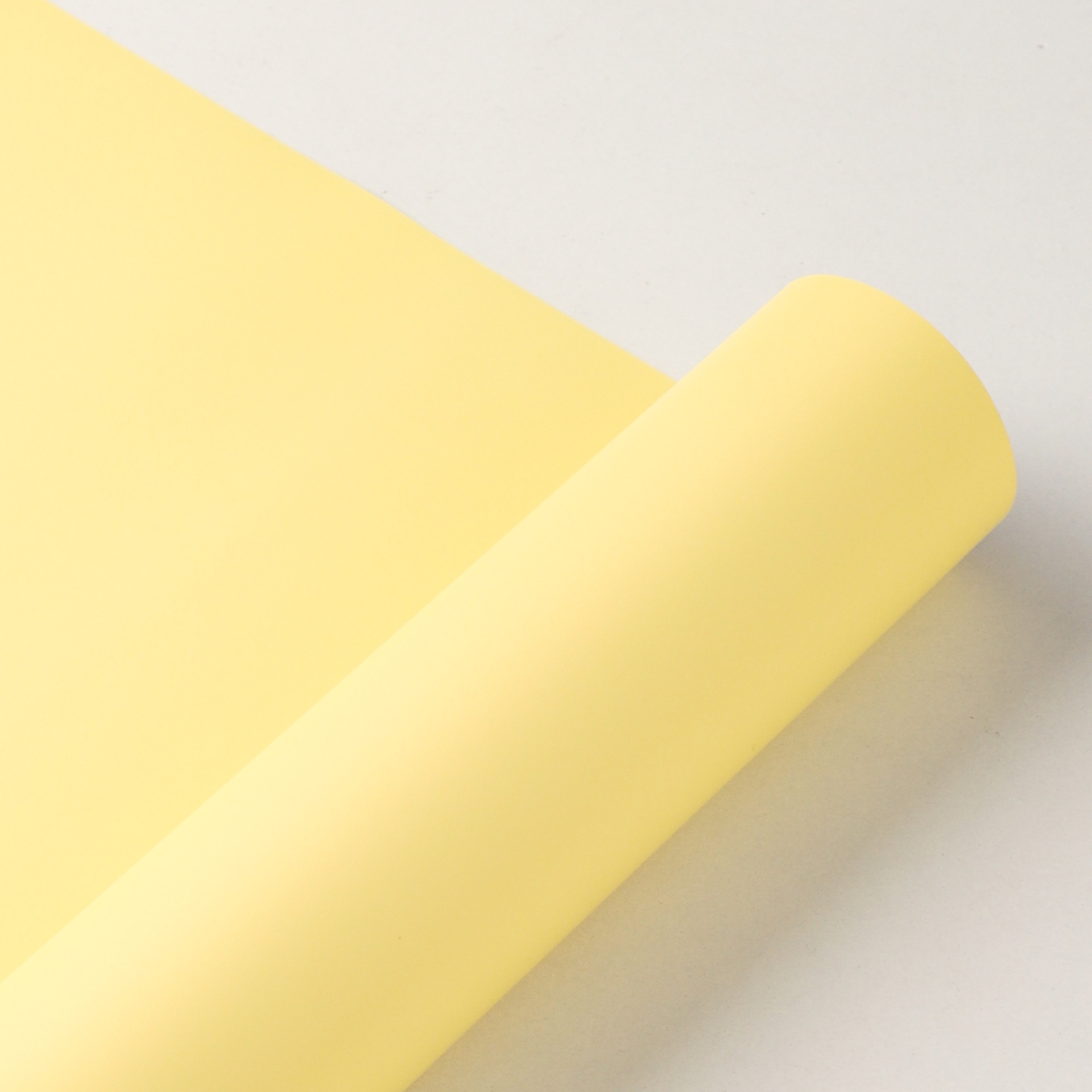 LiZhiRan nuevo engrosado color sólido impermeable papel de embalaje de flores 7.5 rollo de papel de flores