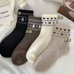 诸暨袜子新款复古民族风费尔岛袜子女士中筒袜ins风百搭长筒袜潮