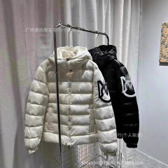冬季蒙家高端袖标大M连帽羽绒服男女款潮流百搭加厚保暖外套上衣