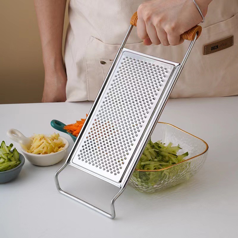 Kitchen Grater, Vegetable and Fruit Slicer, Multifunctional Potato and Cucumber Slicer, Wood Grain Handle, Garlic and Ginger Grinder, Kitchen Gadgets