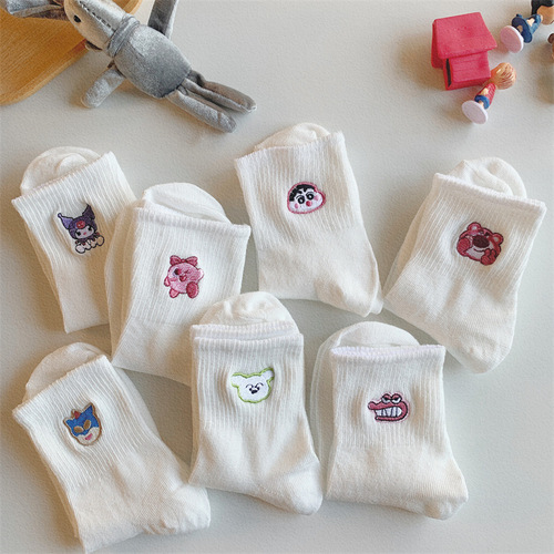 White Embroidered Cartoon Socks for Girls, Instagram Trendy, Versatile Couple Style, Cute Cartoon Student Chunky Socks for Girls