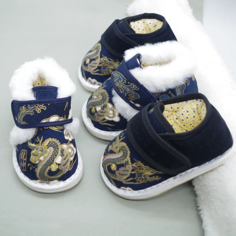 Зимняя хлопковая обувь ручной работы из лазаньи, детская Тканевая обувь, утолщенная теплая От 1 до 4 лет мультяшный малыш