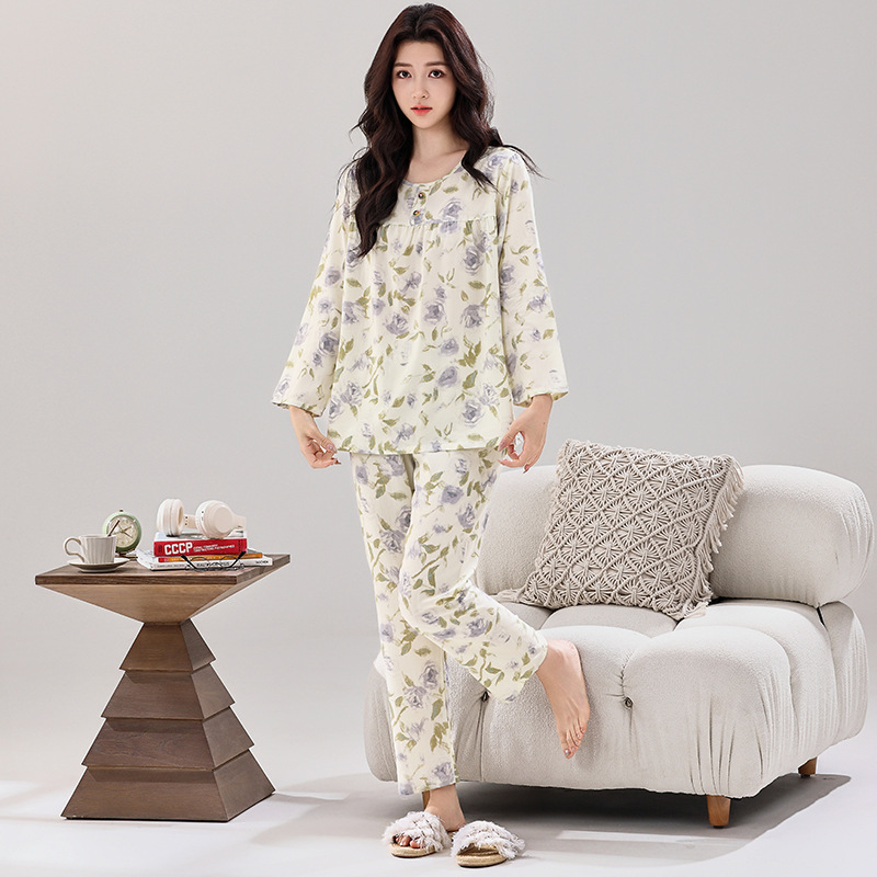 Fresh purple art green leaves