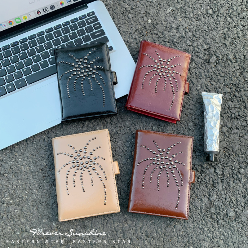 Oil-Waxed Leather Romantic Rivet Fireworks~Y2K Id Card Holder Wallet Multifunctional Light Luxury Fashion Versatile Passport Holder for Women