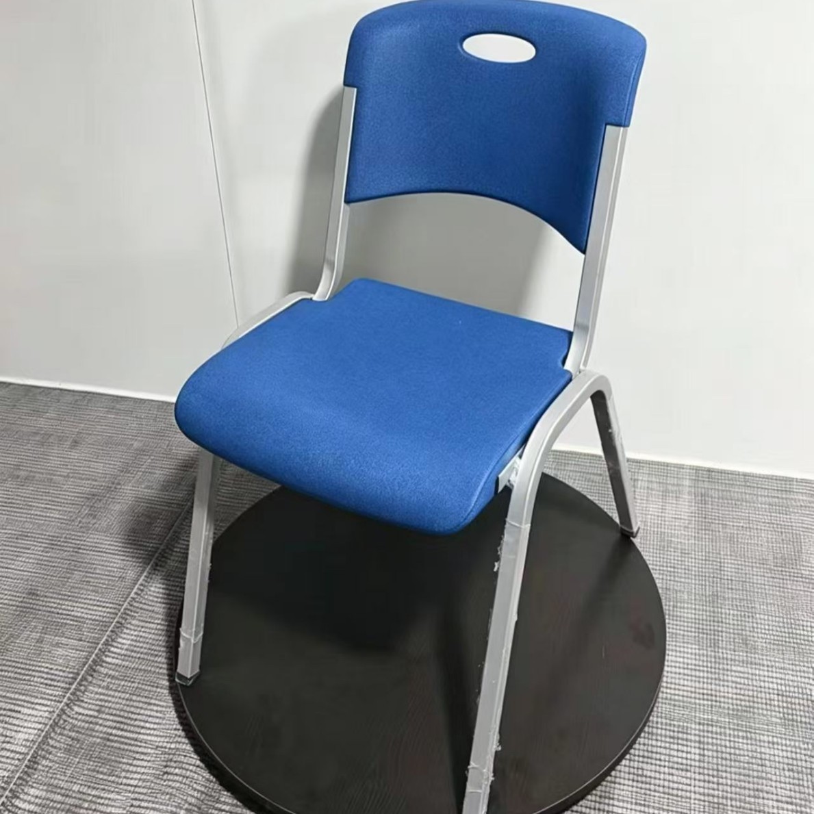 Silla de Oficina para Capacitación y Conferencias de Metal Multifuncional para Oficina y Sala de Conferencias