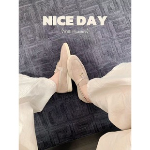 ţƤ~���ы�ͬ�� lp���K�i��СƤЬŮ�A�^ƴ��ܛ�׶�����ט���Ь