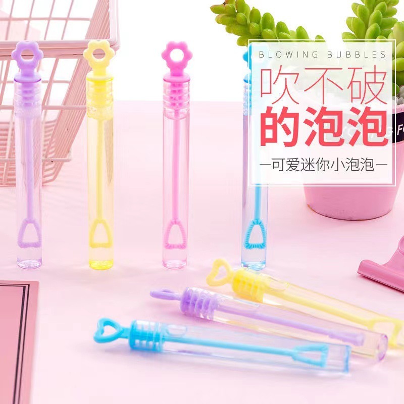 New Summer Girly Heart Mini Bubble Blowing Stick Unbreakable Bubble Square Park Street Stall Hot Selling Model Wholesale