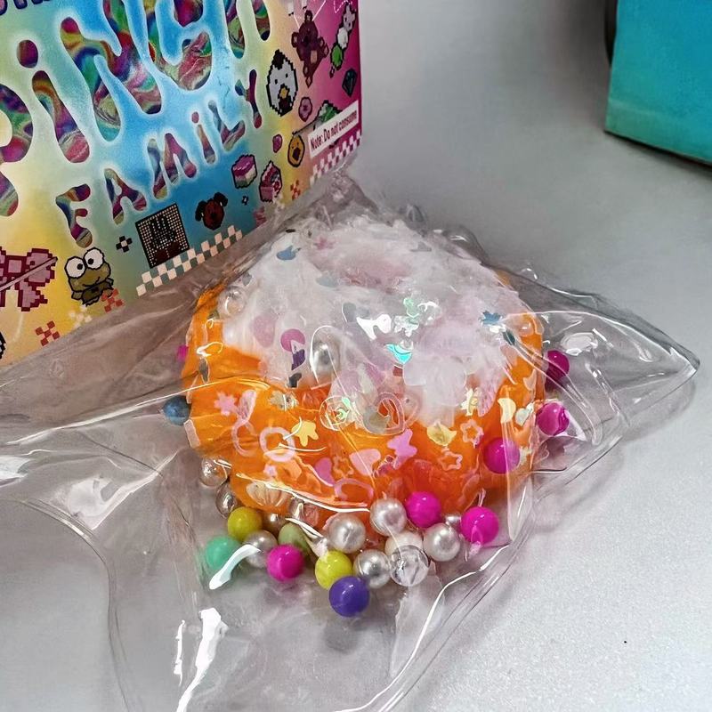 模擬イチゴピンチ減圧モデル diy 食品おもちゃフルーツ小道具ケーキ装飾おもちゃ幼稚園ギフト|undefined