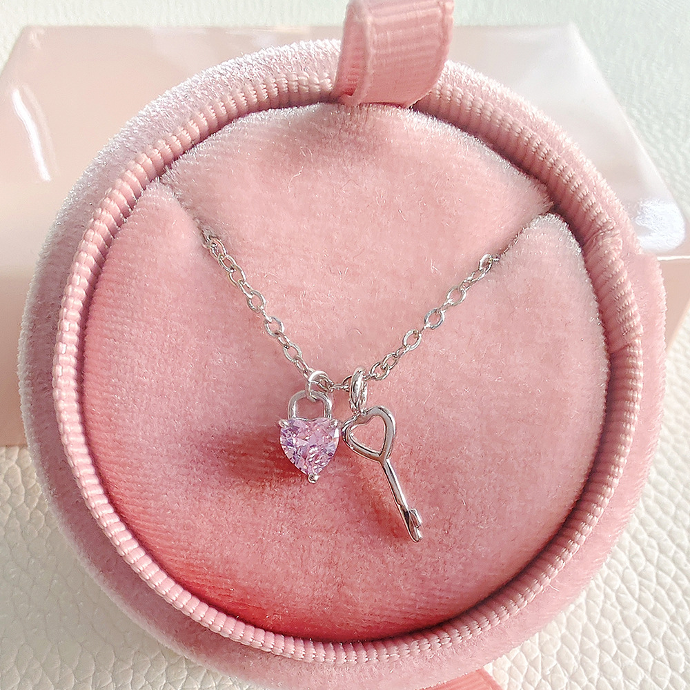 8g Weight Copper Pendant Material Zircon Inlay Material Pendant Necklace Classification Copper Chain Material 1 Piece Quantity Holiday, Daily Occasion Copper Material Heart Shape Pattern Women's Gender Plating, Inlay Design Cute, Sweet Style Copper Plating Inlay Heart Shape Zircon Pendant Necklace 10