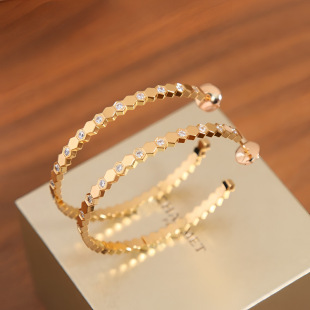 New Entry Luxury European and American Cross-border High Version Honeycomb Ear Ring 18K Rose Gold Niche Design Sense Fashion All-match