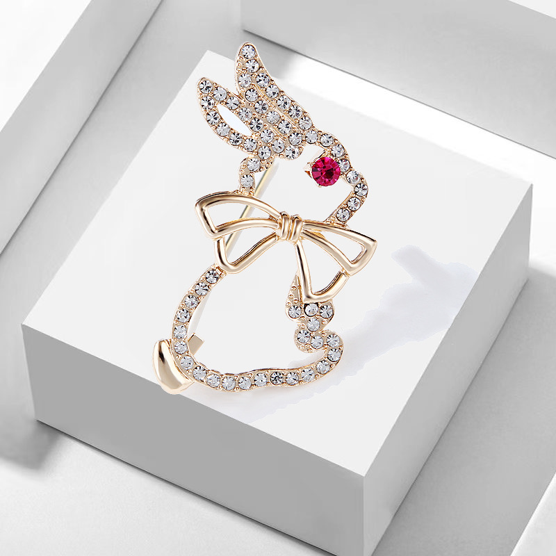 nuova spilla carina con dodici segni zodiacali a forma di coniglio per uomo e donna, spilla leggera e lussuosa con temperamento riempito di diamanti per uomo e donna_voghion.com