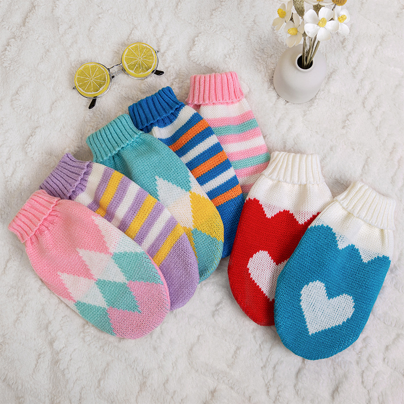 Casual Simple Style Yarn Stripe Heart Shape Rhombus Warm Pet Clothing display picture 1