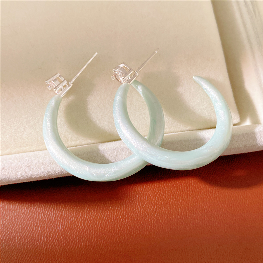 Aguja de plata de color dopamina zircón goteo de aceite en forma de C pernos de orejas temperament simple aretes ligeros de lujo alta sensación auriculares al por mayor image 9