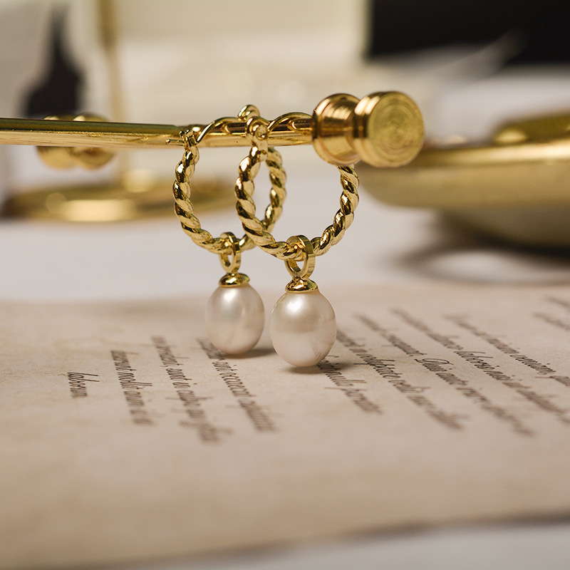 法式复古麻花扭纹耳钉 个性气质优雅高级感天然淡水珍