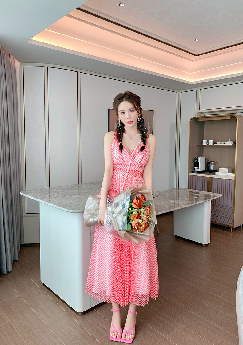 Váy maxi cổ chữ V chấm bi lưới xếp ly cạp cao tay địu — Màu đỏ chi tiết 7