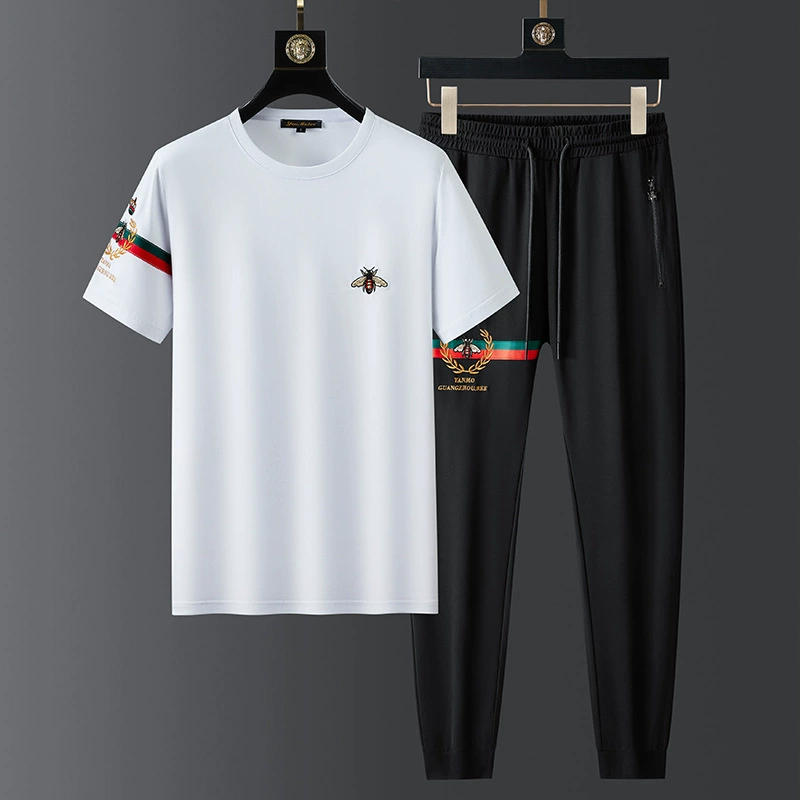 Летняя футболка с короткими рукавами и вышивкой в европейском стиле «Маленькая пчелка», мужской костюм с круглым вырезом, облегающие брюки с буквами, спортивная одежда